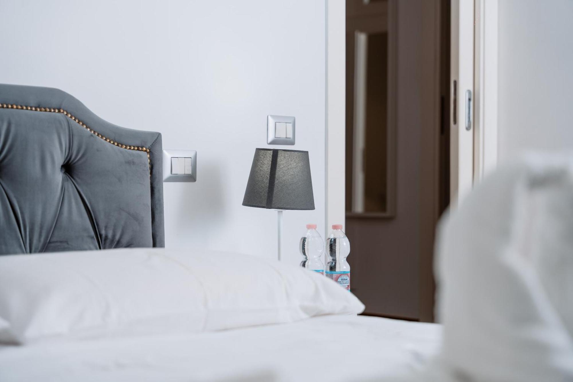 Holiday Home Mar Pacifico Napoli 外观 照片